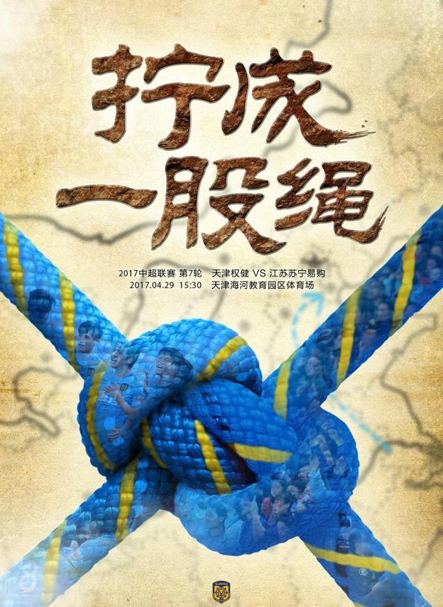 客厅里面已经臭得完全进不来人了，几个120的急救医生刚进来立刻就扭头出去吐了。